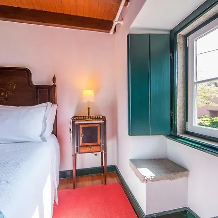 Meet The Artist's Retreat Sintra